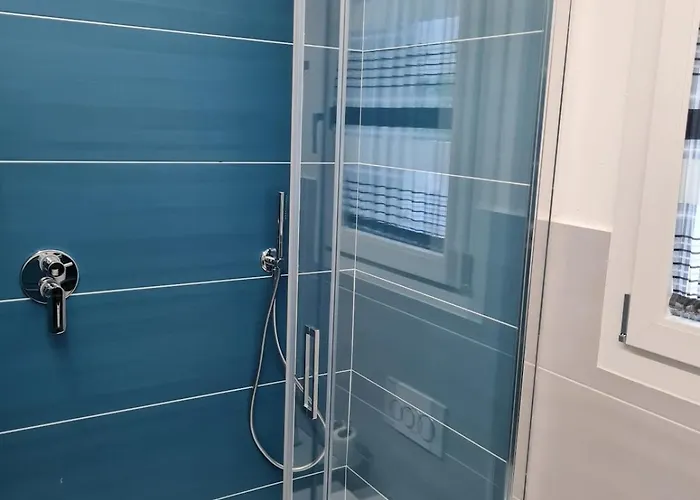 Vila With Private Jacuzzi San Mauro Mare