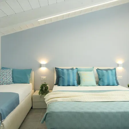 With Private Jacuzzi *