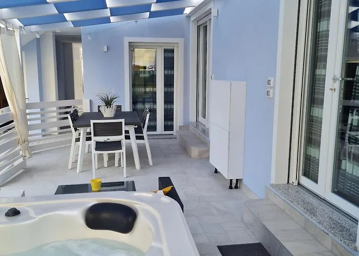 With Private Jacuzzi Villa *